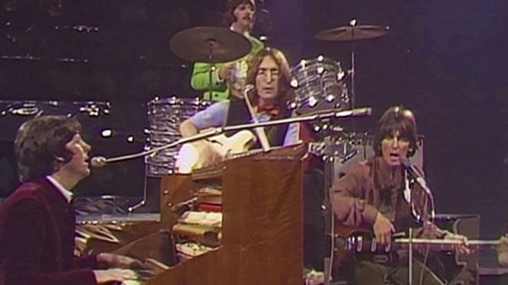 After A Year, The Beatles Make Their First Live Appearance With “Hey Jude” | I Love Classic Rock Videos