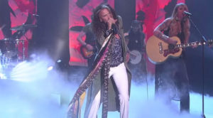 Steven Tyler Performs ‘Red White & You’ Live And It’s As Good As You Thought