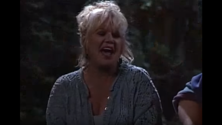 “Roseanne” Viewers Got The Surprise Of Their Lives When This Lady Starts To Sing | I Love Classic Rock Videos