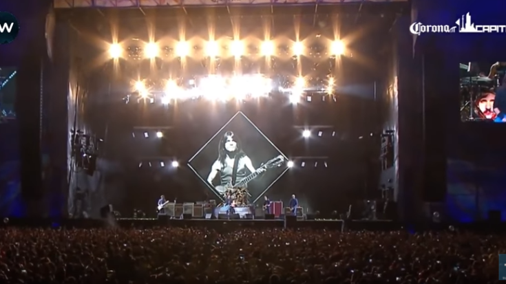 See FOO FIGHTERS’ Live Tribute to AC/DC’s MALCOLM YOUNG | I Love Classic Rock Videos