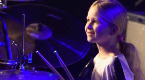 Don’t Let The Angelic Face Fool You – This Little Girl’s “Whole Lotta Love” Cover Packs A Serious Punch