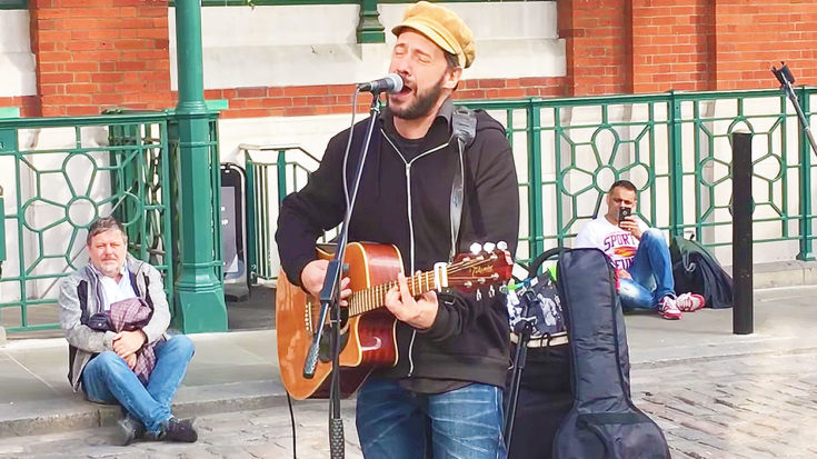 Street Performer Plays ‘While My Guitar Gently Weeps,’ & People Are Stunned Over His Beautiful Voice! | I Love Classic Rock Videos