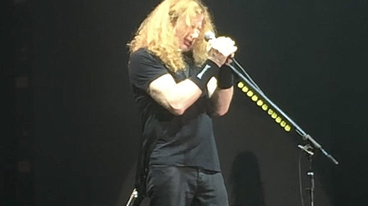 A Heartbroken Dave Mustaine Halts Show To Pay Tribute To Chris Cornell With Live “Outshined” Cover | I Love Classic Rock Videos