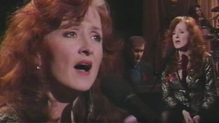 “I Can’t Make You Love Me” Stuns As Bonnie Raitt Channels Heartbreak At Grammys | I Love Classic Rock Videos