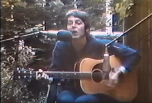 Paul McCartney Sings Buddy Holly’s “Peggy Sue” in 1975