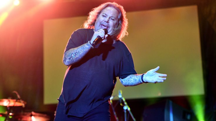 Vince Neil Returns To Play First Show After Breaking His Ribs | I Love Classic Rock Videos