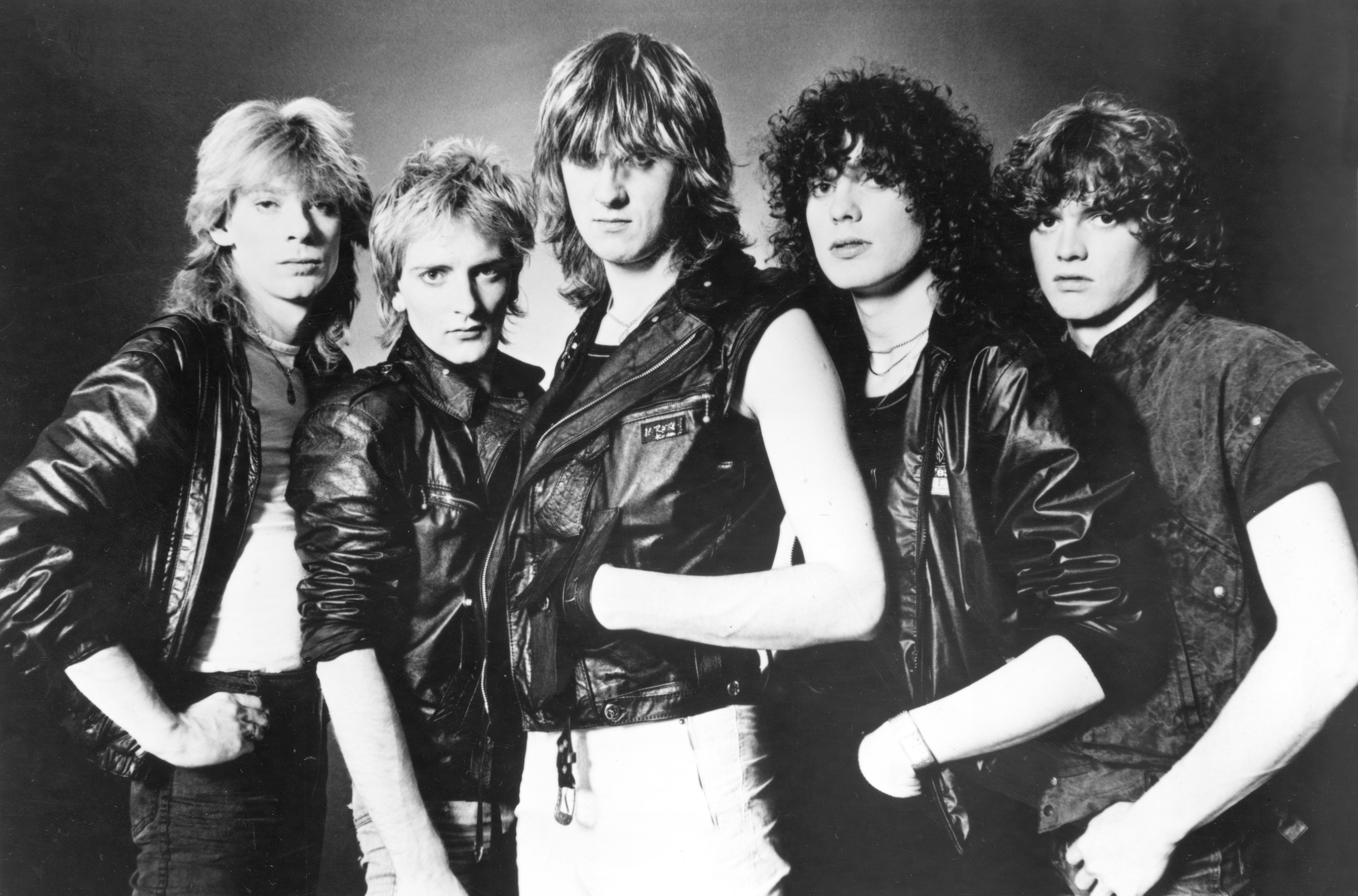 Рок 70 х зарубежный. Группа Def Leppard. Rock группа Def Leppard. Деф леппард в 80-х. Def Leppard фото группы.