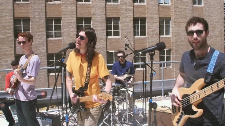 This Modern Rooftop Cover Of The Beatles’ “Don’t Let Me Down” Is All You Need For A Chill Day | I Love Classic Rock Videos