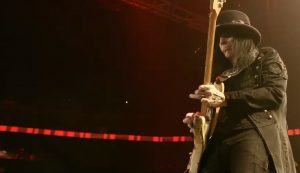 Mick Mars Paddles Back Says He’s Open To Working With Motley Crue
