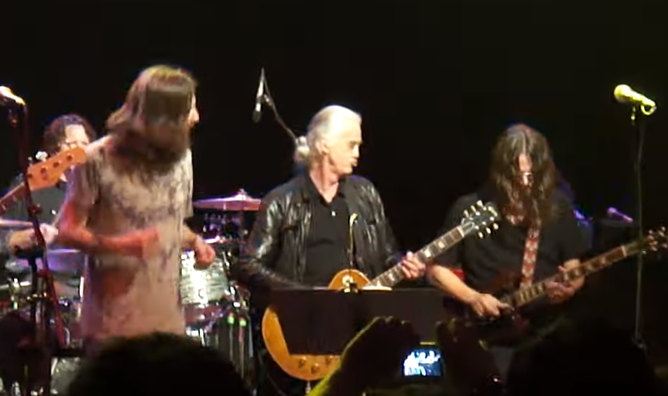 Relive The Time Jimmy Page Performed With the Black Crowes - I 