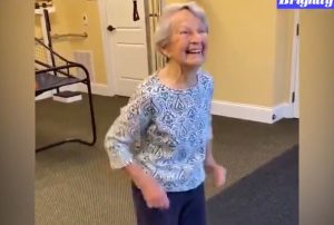 91 Yr. Old Lady Suddenly Dances To Jailhouse Rock And Ditches Walker