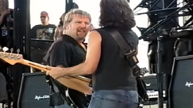 Rush’s Live 2003 Performance Of ‘Tom Sawyer’ Still Gives Us Goosebumps | I Love Classic Rock Videos