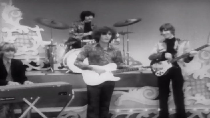 1967: Pink Floyd Mesmerizes Everyone At American Bandstand With ‘Apples And Oranges’ And Their Interview | I Love Classic Rock Videos