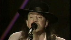 Relive Stevie Ray Vaughan’s ‘Tightrope’ Performance Back In 1990