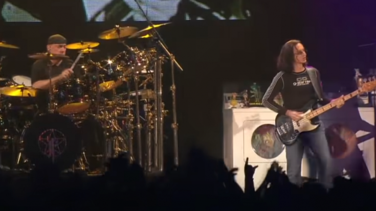 Watch Rush’s Incredible 11 Minute Intro | I Love Classic Rock Videos