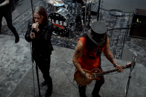 Slash and Myles Kennedy Shifts Style On New Song Release