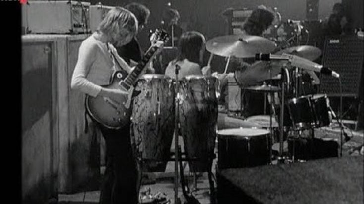 Watch Nostalgic Compilation Of Peter Green’s Fleetwood Mac In 1968 to 1970 | I Love Classic Rock Videos