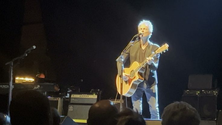 Watch Lindsey Buckingham’s 2021 Performance Of ‘Never Going Back Again’ | I Love Classic Rock Videos