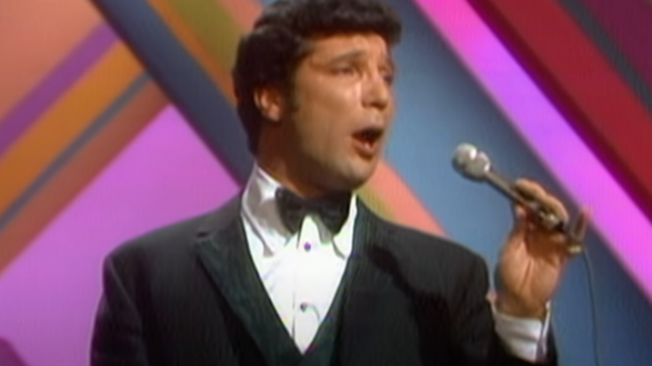 Watch The Remastered Performance Of Tom Jones’ “Delilah” On The Ed Sullivan Show | I Love Classic Rock Videos