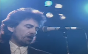 Watch George Harrison & Eric Clapton Chilling Team Up Of ‘While My Guitar Gently Weeps’ In 1987