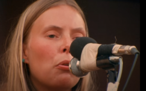 More Than 50 Years Later Joni Mitchell’s “Both Sides Now” 1970 Performance Is Still Gold