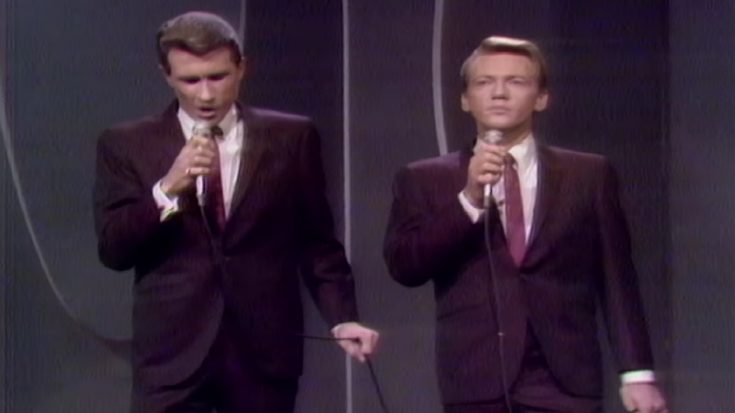 Watch The Righteous Brothers’ Iconic “You’ll Never Walk Alone” Ed Sullivan Performance | I Love Classic Rock Videos