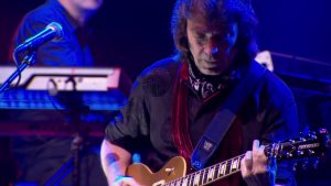 Steve Hackett Shares How He Luckily Found Peter Gabriel And Tony Banks