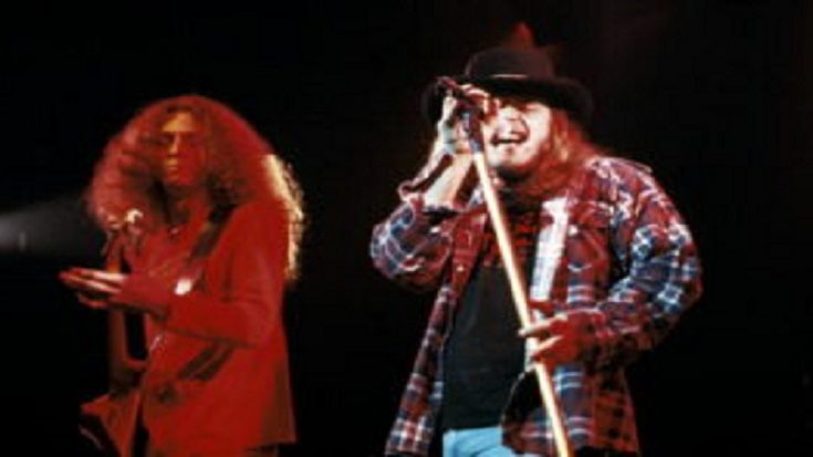 Photo of Ronnie VAN ZANT and Allen COLLINS and LYNYRD SKYNYRD | I Love Classic Rock Videos