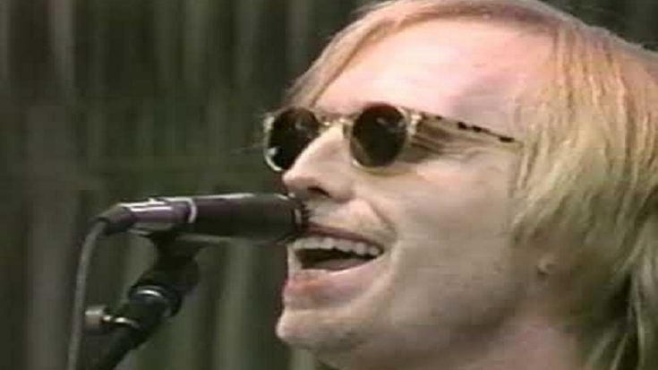 You’ll Shed A Tear Watching Tom Petty’s “Mary Jane’s Last Dance” Performance | I Love Classic Rock Videos