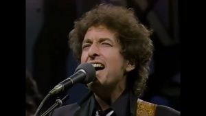 Watch Bob Dylan Play Punk Version Of “Jokerman”