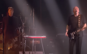 Watch David Gilmour and David Bowie Perform “Comfortably Numb”