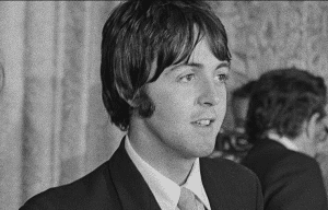 Paul McCartney Pulled An Irritating Stunt Just To Trigger John Lennon