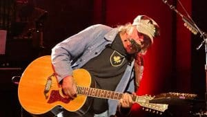 Neil Young Plays Songs Only True Fans Know In West Coast Rarities Tour