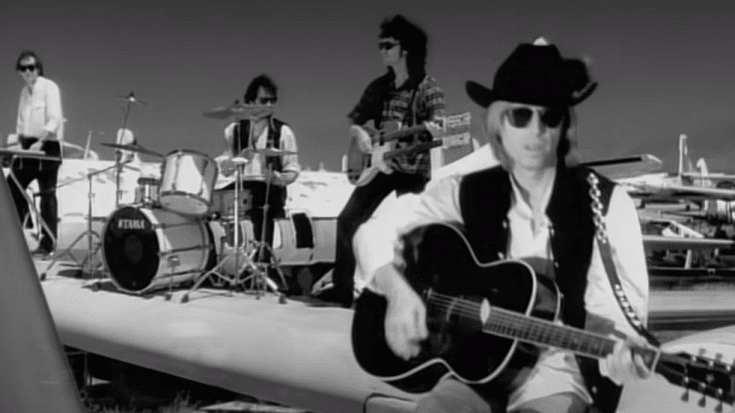 The Meaning Behind “Learning to Fly” by Tom Petty and the Heartbreakers | I Love Classic Rock Videos