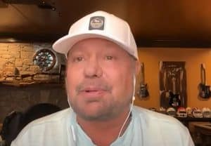 Fans Are Cheering For Vince Neil As He Looks Younger In Recent Post