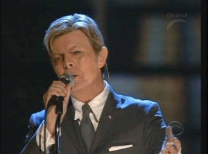 Musicians Who Faced Onstage Injuries Caused By Fans