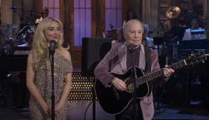 Paul Simon and Sabrina Carpenter Perform “Homeward Bound” for SNL50
