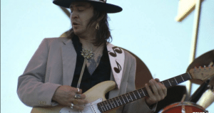 The 5 Best Reasons To Miss Stevie Ray Vaughan