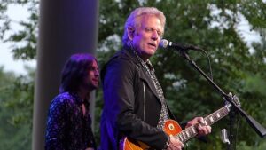 5 Great Don Felder Songs In Eagles That Fans Forgot About In Recent Times