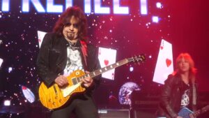 5 Famous Musicians You Didn’t Know Are Poor