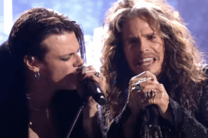 Steven Tyler Passes Rock’s Torch to Yungblud in Emotional Exchange
