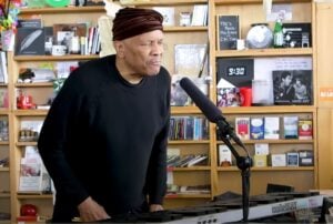Famous Musicians Many Fans Didn’t Know Died Already
