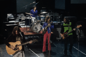 The Kinks Show Humor Even in Tough Situations