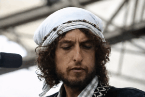 5 ’70s Rock Songs With Openings You Never Forget